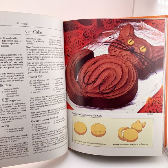 VINTAGE Betty Crocker's Cake Decorating cookbook ~ 1980s how-to dessert book - Picture 8 of 16